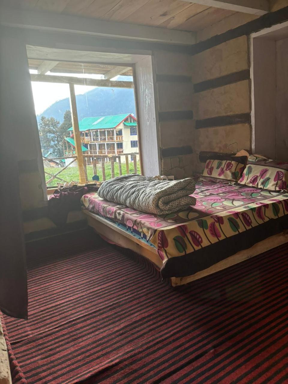 Hotel Dev Ropa Hights Malana Jari Exterior foto